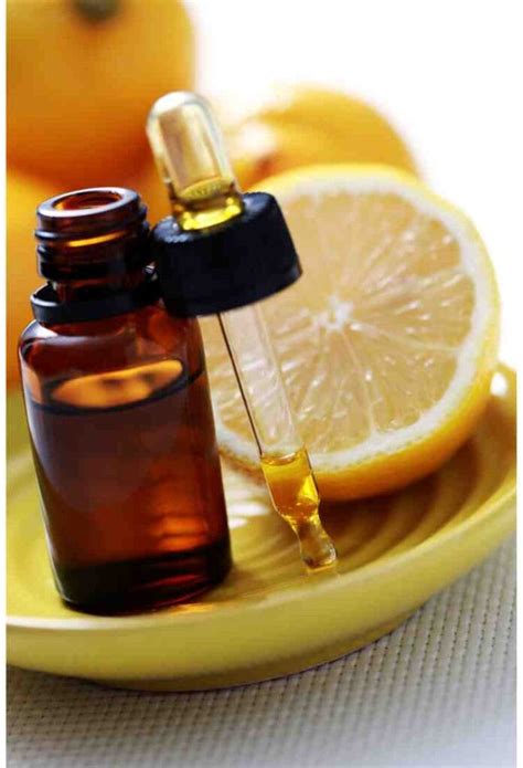 Money Drawing Oil: Attracting Wealth And Prosperity.